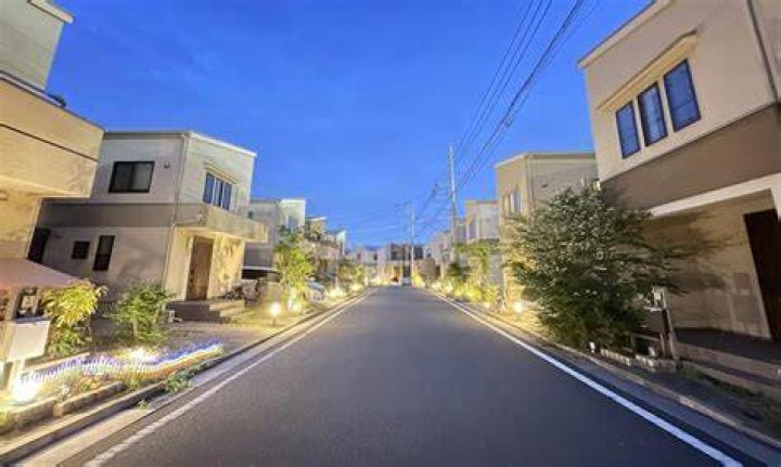 戸塚区 品濃町を歩く：暮らし・アクセス・街の見どころ